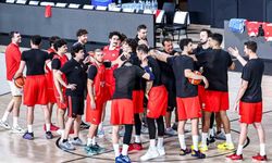 A Milli Erkek Basketbol Takımı, hazırlıklarını Antalya'da sürdürecek