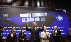 Bakan Bak Manevi Danışman Gelişim Eğitimi Programı'na katıldı
