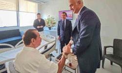 Bakan Ersoy'dan İbrahim Tatlıses'e geçmiş olsun ziyareti