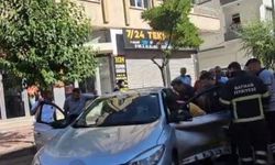 Batman'da otomobil ile hafif ticari araç çarpıştı: 1 yaralı