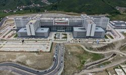 Bin 200 yataklı Ordu Şehir Hastanesi açılış için gün sayıyor