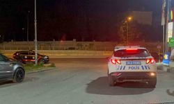 Eyüpsultan'da motosikletlilere silahlı saldırı: 3 yaralı