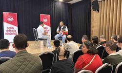 Fatih Sanat Akademisi'nde özel bireylere enstrüman ve tiyatro eğitimi