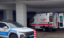Karne günü bıçaklanan 10'uncu sınıf öğrencisi ağır yaralandı