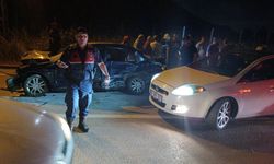 Kocaeli'de direğe çarpan otomobile arkadan gelen başka bir araç çarptı: 1 ölü