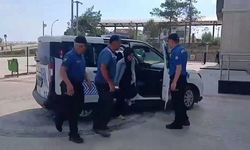 LGS'de geç kalan öğrencilerin yardımına polis yetişti