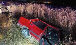 Mardin'de iki otomobilin çarpıştığı kazada 1 kişi öldü, 4 kişi yaralandı