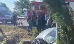 Otomobil menfeze uçtu: Anne ile kızı hayatını kaybetti, sürücü yaralandı