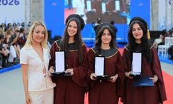 Sabancı Üniversitesi'nin 24. dönem lisans ve 27. dönem lisansüstü mezuniyet töreni gerçekleşti