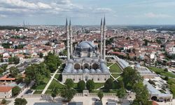 Selimiye'nin kubbesini delen 'katil mermi' parçasını 58 yıldır evinde saklıyor
