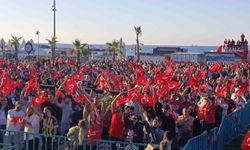 Tekirdağ'da milli coşku: Taraftarlar sahili doldurdu