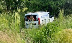 TEM'in Bolu geçişinde minibüsle hafif ticari çarpıştı: 5 yaralı