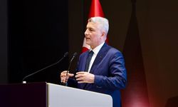 Ticaret Bakanı Ömer Bolat: 'Türk otomotiv sektörü son 20 yılda 19 kez ihracat şampiyonu olmuştur'