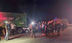 Traktör ile otomobil çarpıştı: 1 ölü, 1 ağır yaralı