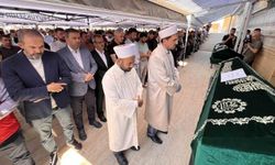 Yangında hayatını kaybeden engelli 3 kardeş toprağa verildi