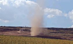 Ahlat'ta hortum kameraya yansıdı