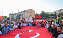 Arnavutköy'de 15 Temmuz'un 10'uncu yılı dolayısıyla yürüyüş korteji düzenlendi