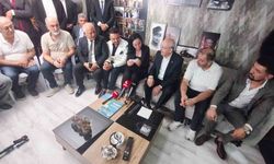 CHP Genel Başkanı Kılıçdaroğlu, Ankara'da esnafı ziyaret etti