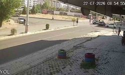 Dün vatandaş kıl payı kurtulmuştu aynı sokakta ikinci kaza