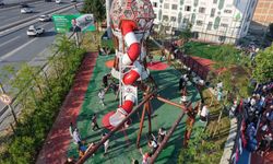 Gaziosmanpaşa'da Dünya Kupası temalı park törenle açıldı