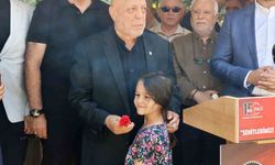 HAK-İş'ten 15 Temmuz Şehitliği'ne ziyaret