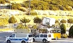Isparta'da kontrolden çıkan tır devrildi