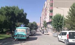 Kurtalan'da sıcak hava sokakları boşalttı
