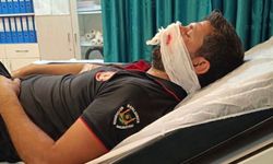 Şanlıurfa'da hava basılırken itfaiye aracının lastiği patladı: 1 yaralı