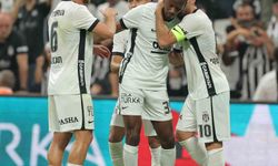 UEFA Avrupa Ligi: Beşiktaş: 1 - Midtjylland: 0 (İlk yarı)