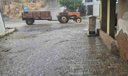 Yaz ortasında sağanak sürprizi: Tekirdağ'da yollar göle döndü