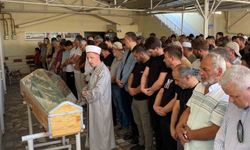 Yeğeni tarafından pala ile öldürülen adam toprağa verildi