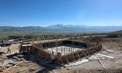 Yüksekova'da bölgede bir ilk olan gassilhane inşaatına başlandı