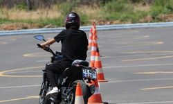 Batman'daki Türkiye'nin İlk Sürücü Akademisi'nde 17 Binin Üzerinde Kişi Eğitim Aldı