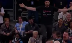 Enes Kanter Freedom WNBA maçında salon dışına çıkarıldı: Ligden 2027 Draft kararı