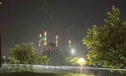 Adana'da sağanak etkili oldu