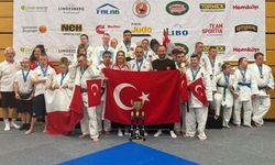 Bakan Bak'tan Down Judo Milli Takımına tebrik