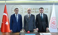 Bakan Uraloğlu: 'E5000 lokomotifimiz, Avrupa Birliği Sertifikasyonu olan TSI'ya sahip oldu'