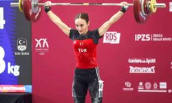 Cansel Özkan'dan koparmada altın madalya