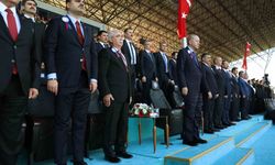 Cumhurbaşkanı Erdoğan: 'Birileri 30 yıl öncesinin kodları içinde gelişmeleri ele almaya çalışırken, biz yeni sistemin kutup başlarından biri olmak için ne gerekiyorsa onu yapıyoruz'