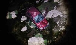 Kastamonu'da otomobil çaya uçtu: 4 yaralı
