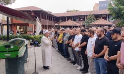 Üniversite hayali yarım kaldı: Arkadaşları tabutunu omuzladı