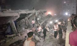 Gazze’de İsrail saldırılarında daha önce hasar gören bina yıkıldı: En az 8 ölü