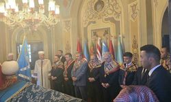 Adalet Bakanı Akın Gürlek, Ertuğrul Gazi Türbesini ziyaret etti