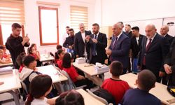 Arnavutköy'de 7 okul bugün eğitime başladı