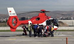 Ayını saldırısına uğrayan vatandaş için ambulans helikopter havalandı