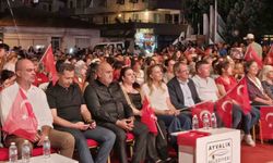 Ayvalık'ta Aydilge konserine yoğun ilgi