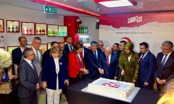 Bakan Güler Kızılay Maden Suyu'nun 100. yıl pastasını kesti