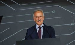 Bakan Uraloğlu: '1 Nisan 2026'da başlayan 5G'de 45 milyon aboneye ulaştık'