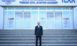 Bakan Uraloğlu: '2030 yılı hedefimiz sürdürülebilir havacılık yakıtı ile karbondioksit emisyonunu yüzde 5 oranında azaltmaktır'
