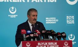 BBP Genel Başkanı Destici: 'Bu zararlar mutlaka ama mutlaka vurgunculardan ve devleti soyanlardan karşılanmalıdır'